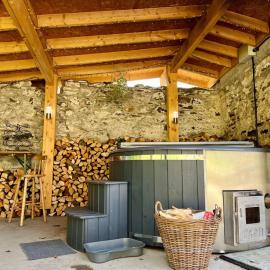 The Whisky Room - Highland Lodge by edradour1725, Hotel in Pitlochry