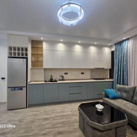 Apartment 1718 near the sea, hotel in Itʼkhvisi