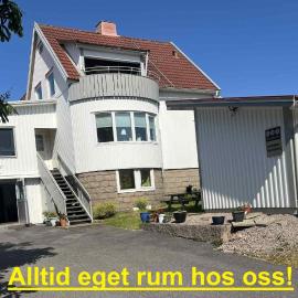 Kungshamns Vandrarhem, hotel u gradu 'Kungshamn'