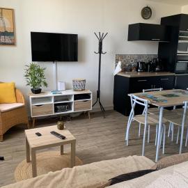 Charmant appartement cosy, hotel sa Rochefort