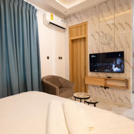 Deluxe Studio Apartment, East Airport