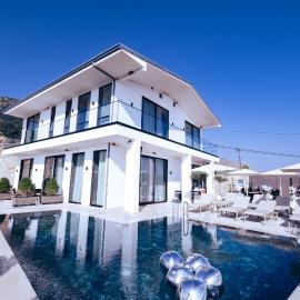 Viesnīca Vila Infinity-Luxury Rooms pilsētā Himare