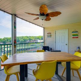 Boat-Ready Lake Ozark Condo for Shootout Weekend