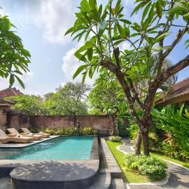 Mahe Garden Kuta Villas, hotel di Kuta