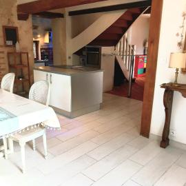 Moulin en bord de rivière - logement entier