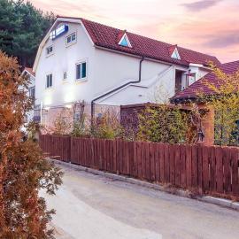 Gangneung Booyeon Pension