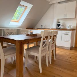 Ferienunterkunft im Naturerlebnispark Mühlenhagen, hotel en Burow