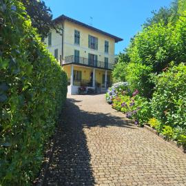 Lake View Camelia Room at Villa Isabella Stresa Retreat Ages 6 plus
