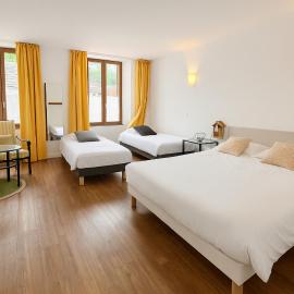Logis Hôtel de Genève et Restaurant , Faverges-Seythenex, hótel í Faverges