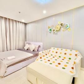 Beautiful Hotel Vinhomes Grand Park - Long Bình, hotel sa Gò Công