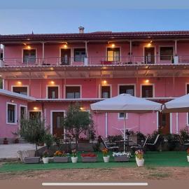 Venias Rooms, hotel sa Skala Eresou