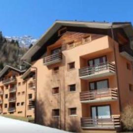Ampio Monolocale Lizzola con box, hotel u gradu Lizzola Alta