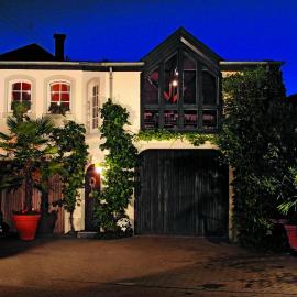 Gästehaus Classisches Weingut Hoffranzen, hotel in Mehring
