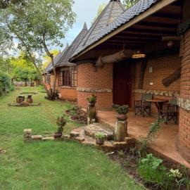 The Fort Valley BnB , Karatu, hotel i Karatu