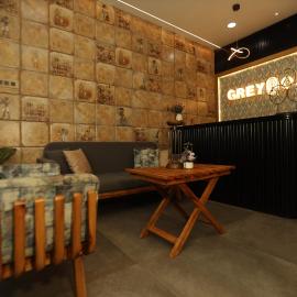 Grey Oak Hotel