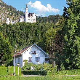 Romantic-Pension Albrecht - Villa next to UNESCO World Heritage - since 1901, hotell Hohenschwangaus