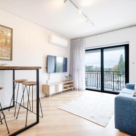 Paarl - Lux Modern 2 Bedroom Apartment with Parking