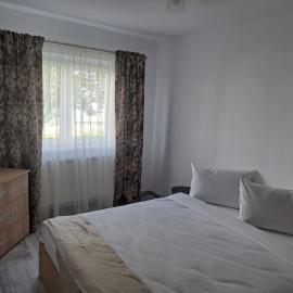 Iulia și Alex, hotel a Zărneşti