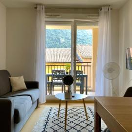 Les Naïades G32 - 2 chambres pour 5 personnes !, hotel en Avène