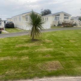 Seaside 2-Bed Caravan Retreat - Sleeps 6 & Parking, hotel in Prestatyn
