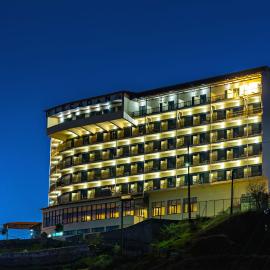 Karpenision में, होटल Hotel Lecadin