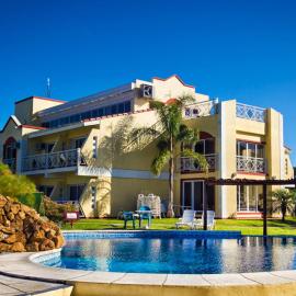 Costa Del Sol, hotell i Federación