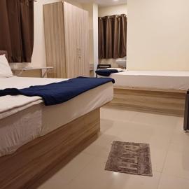 Sahasra Sree Suites Inn, hotel in Hyderabad