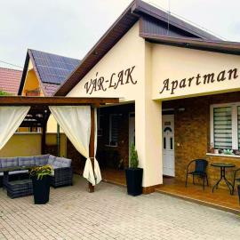 VÁR-LAK Apartman, hotel Kisvárdán