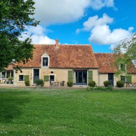 Chambres d'Hôtes du Paillé、Thenayのホテル
