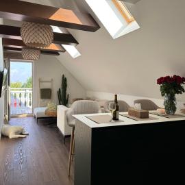 Apartamentai ant marių kranto
