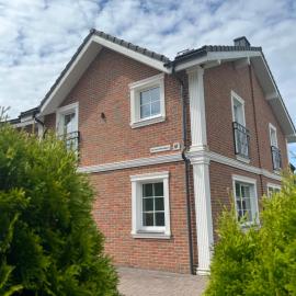 Melnrage Beach cozy apartments & terrace - pine view sea entry
