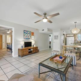 Hibiscus By the Sea - Stay for 5