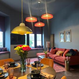 The Bank - Rooms & Apartments by Coorie Doon Stays、トルーンのホテル