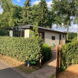 Relax Chalet Veluwe, hotel in Putten