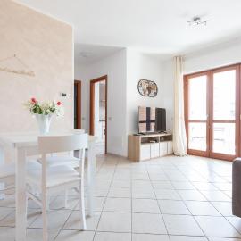Suite con terrazzo - 5 min da Aeroporto Fiumicino e Fiera di Roma, hotel a Fiumicino Airport