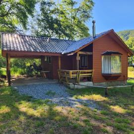 Cabaña para 4 personas - Cabin for 4 people, hotel en Pinto