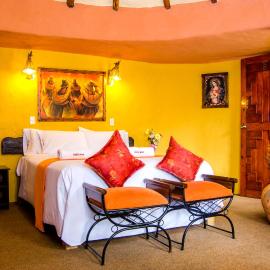 Hotel Kuntur Wassi، فندق في كاباناكوند