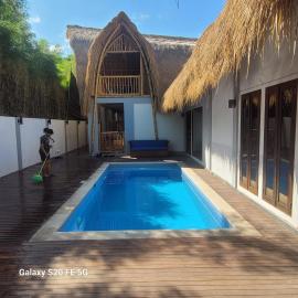 Tricky Trees Lodges, hotel di Gili Air