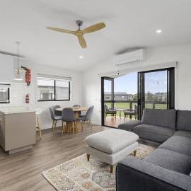 Viesnīca Swan Bay Holiday Park pilsētā Kvīnsklifa
