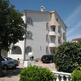 Garfild Guest house, Hotel in Novi Vinodolski