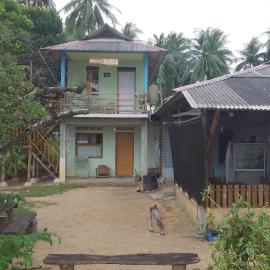 Bunda Homestay and Garden Warung, hotel en Pengudang