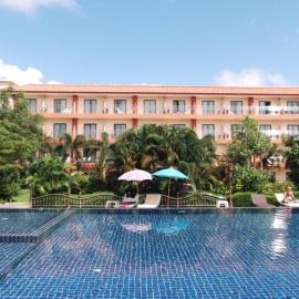 PTK Residence: Chaweng şehrinde bir otel