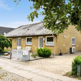 Nice Home In Skjern With Wifi, ξενοδοχείο σε Skjern