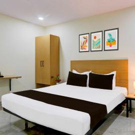 Townhouse Oak Nizampet X Bus Terminal, hotel in Hyderabad