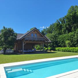 Škedenj pri Vili Trate, Hotel in Križevci pri Ljutomeru