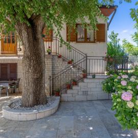 Apartments Mirjana Matohanci