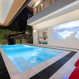 Cozy Breeze Pool Villa Pattaya