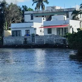 Ashan Seafront Bungalow 2