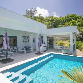 Villa GRECA, hotel in Case-Pilote
