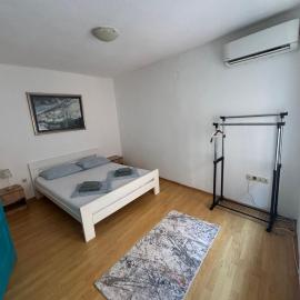 Apartment in Old Town with parking